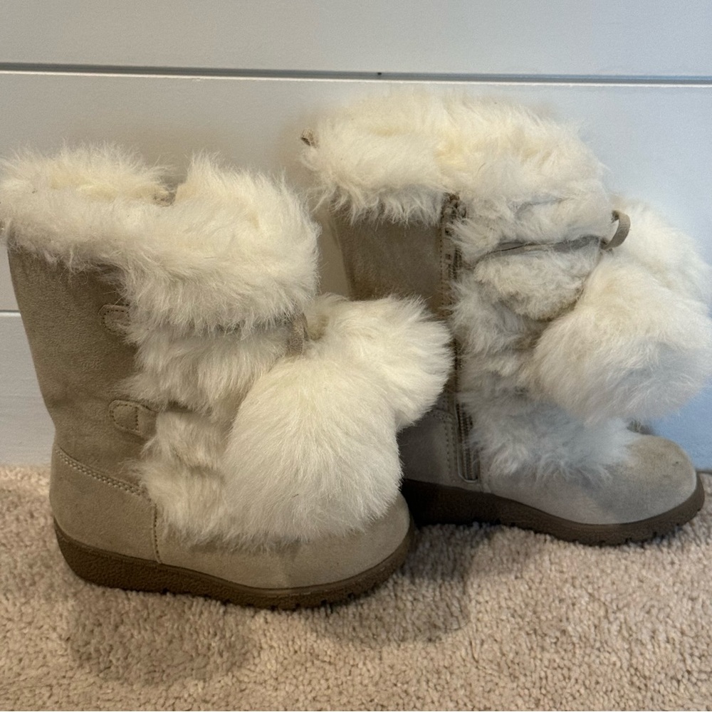 Old Navy pom pom boots